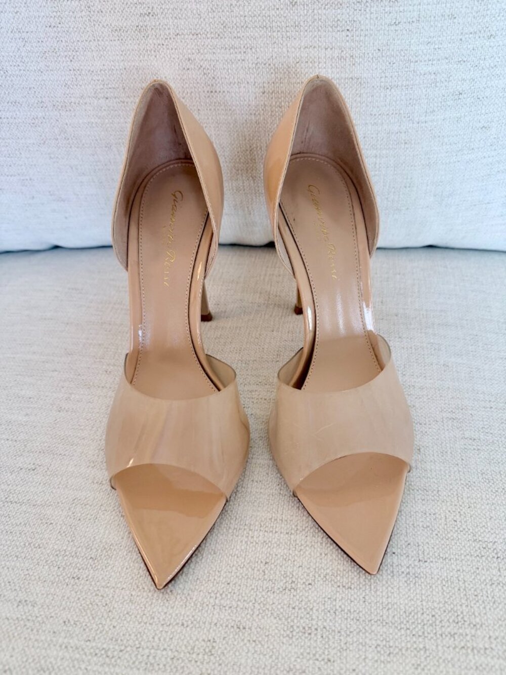 Gianvito Rossi Bree Leather and PVC peep-toe Pumps - Glass Nude - Size 37.5 - Picture 10 of 11